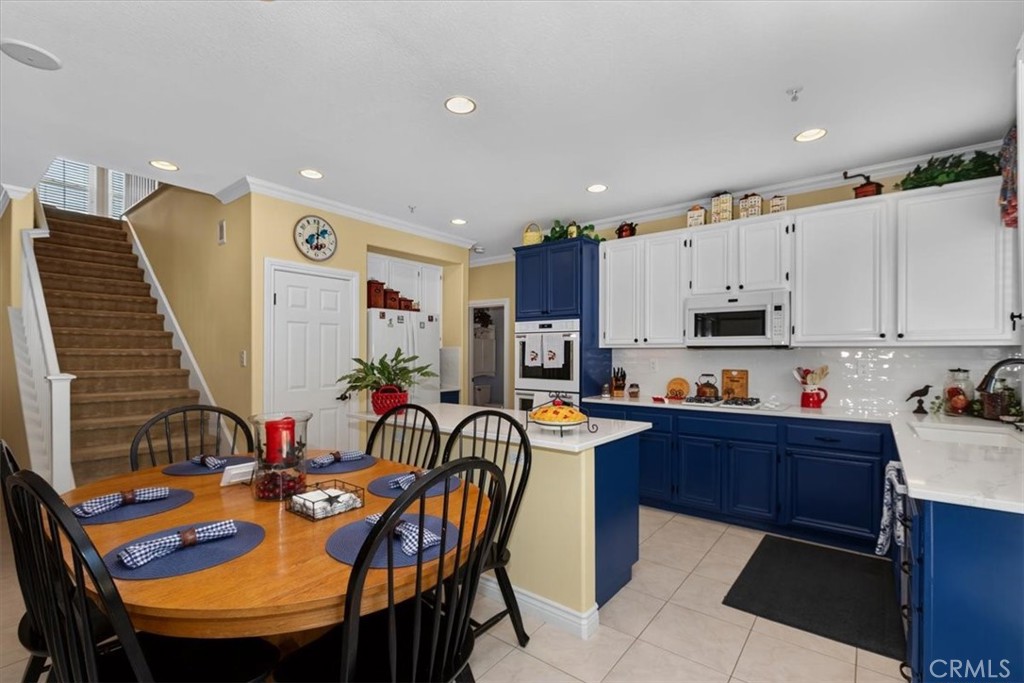 16595 Almaden
