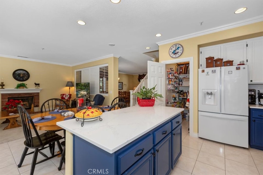 16595 Almaden