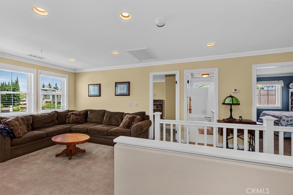 16595 Almaden