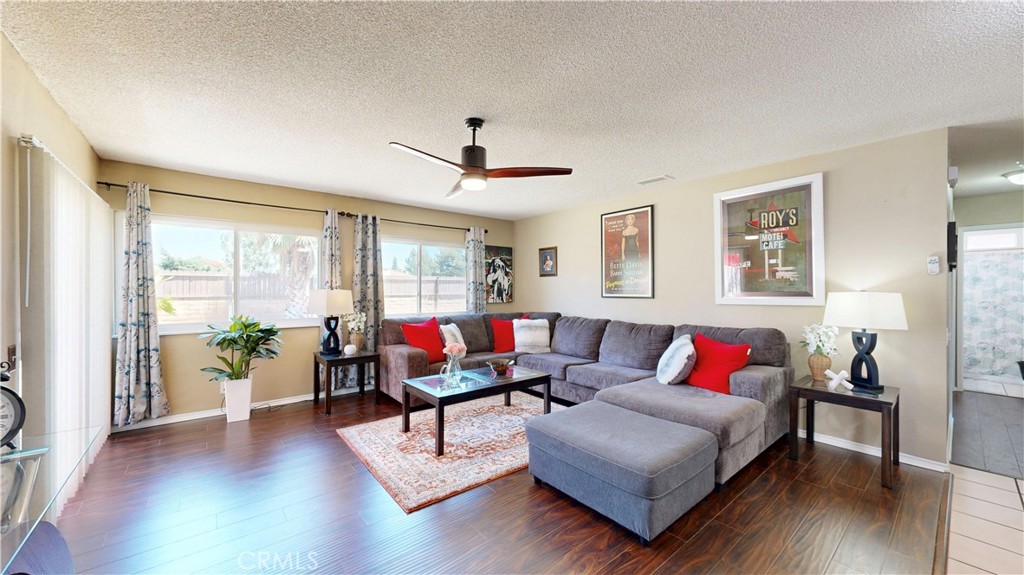 4973 Cambridge