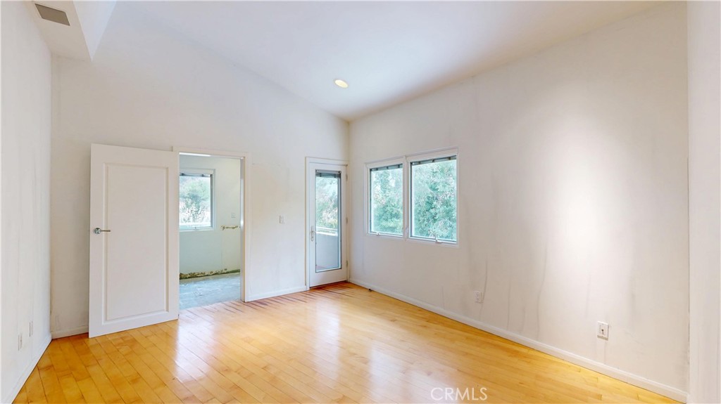 742 Greenridge