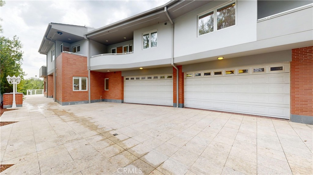 742 Greenridge