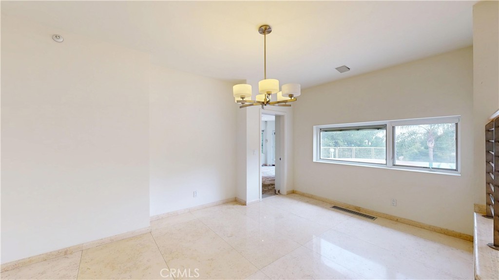742 Greenridge