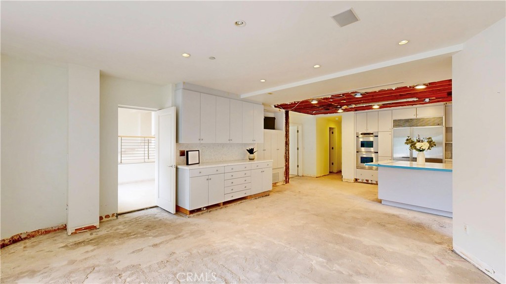742 Greenridge