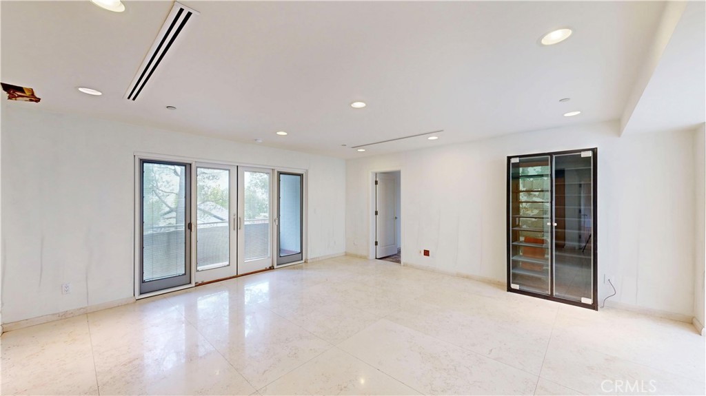 742 Greenridge
