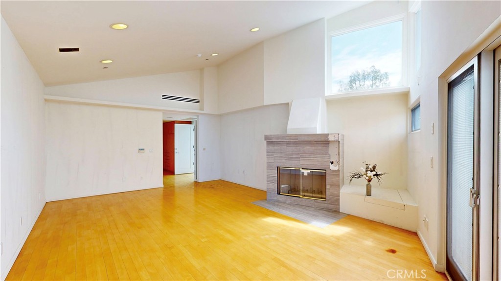 742 Greenridge