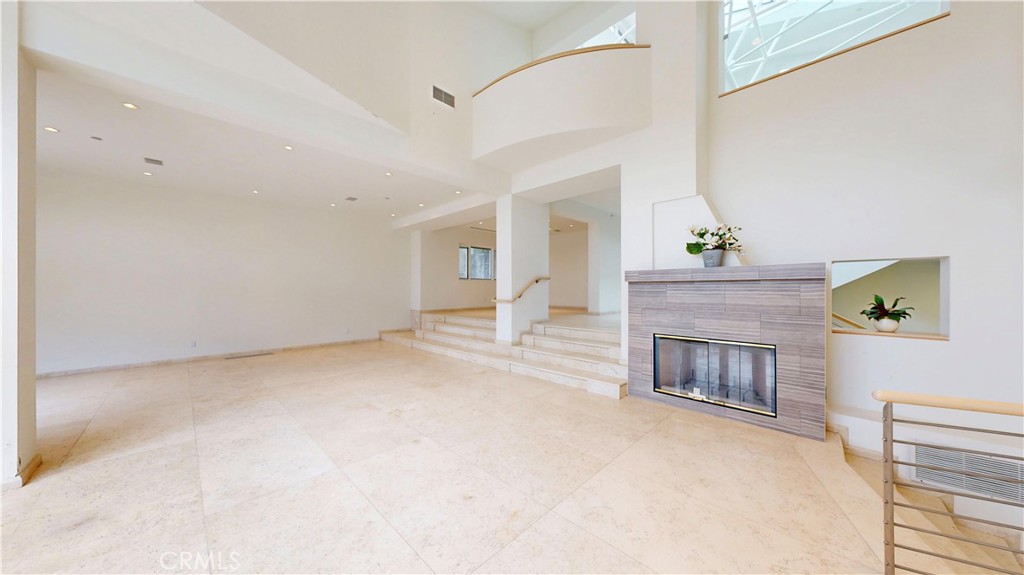 742 Greenridge