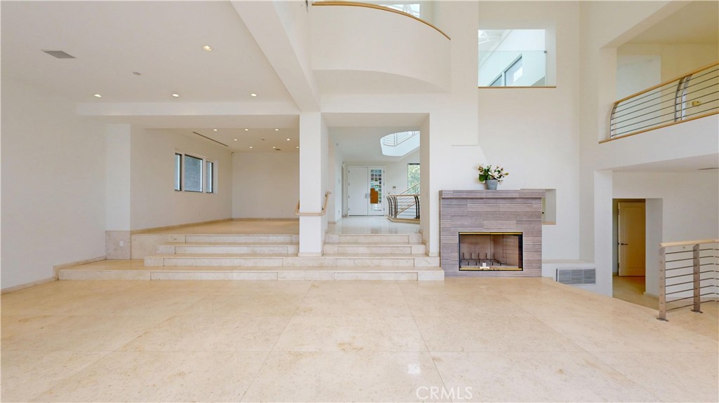742 Greenridge