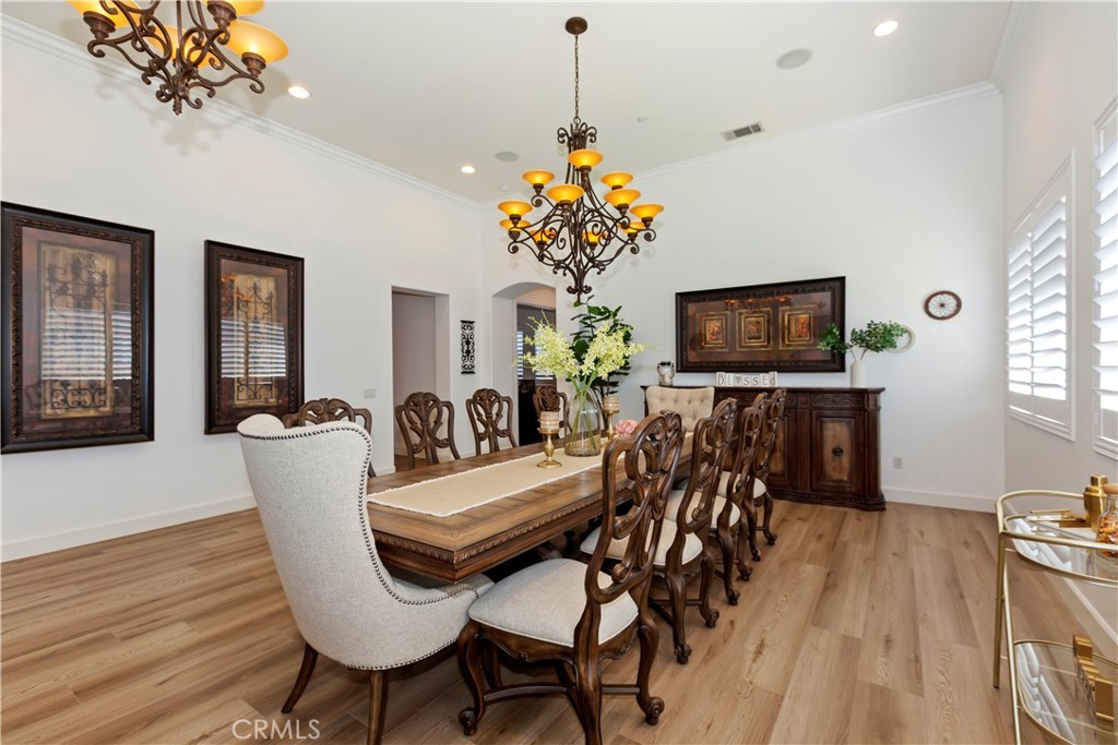 13395 Windy Grove