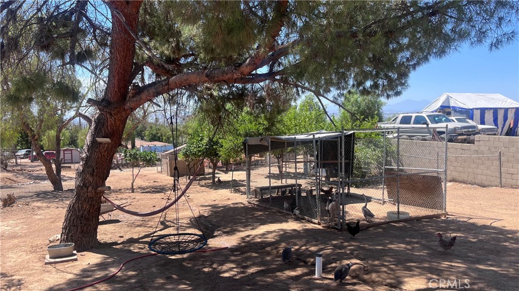 25325 Mountain Cliff