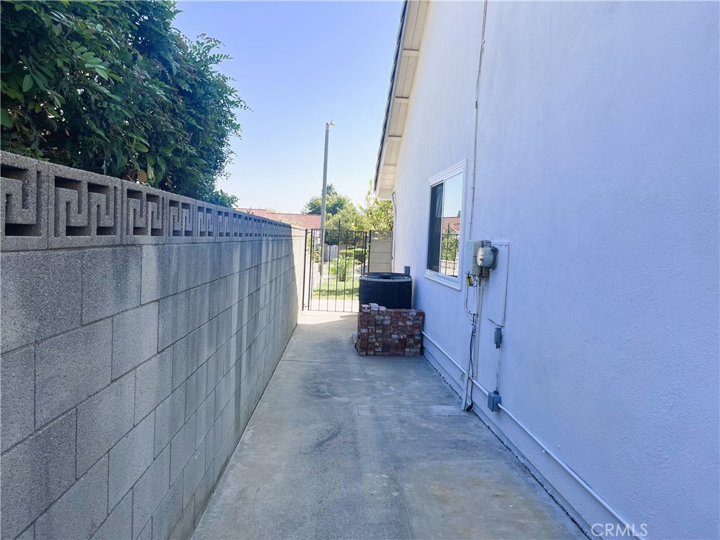 239 N Palo Cedro