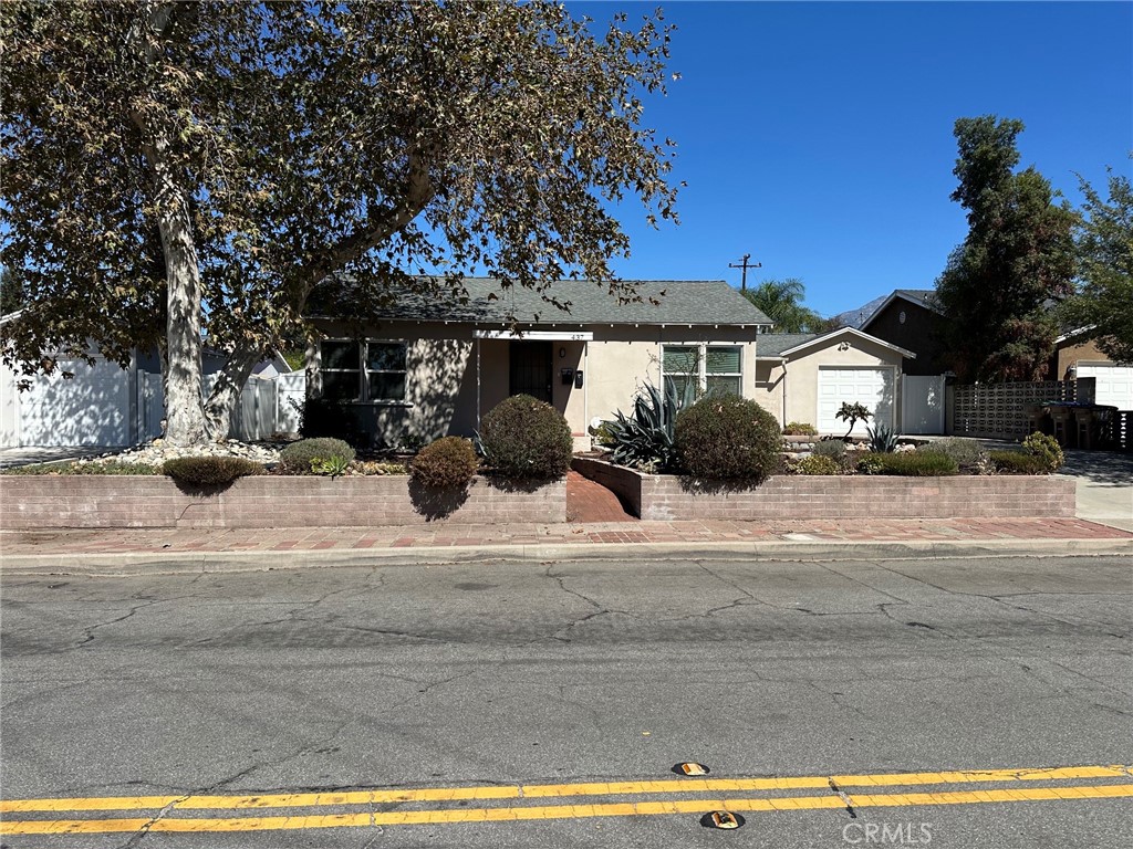 437 Cucamonga