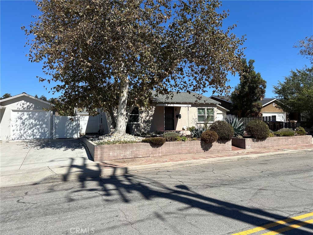 437 Cucamonga