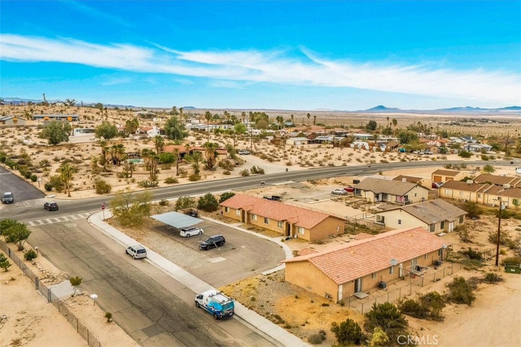 73556 Sunnyslope Drive