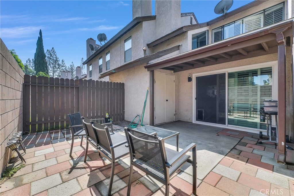 1020 S Mountain Avenue