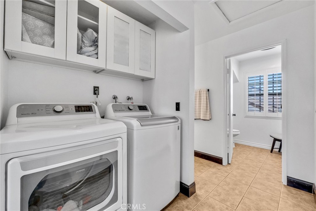 1020 S Mountain Avenue