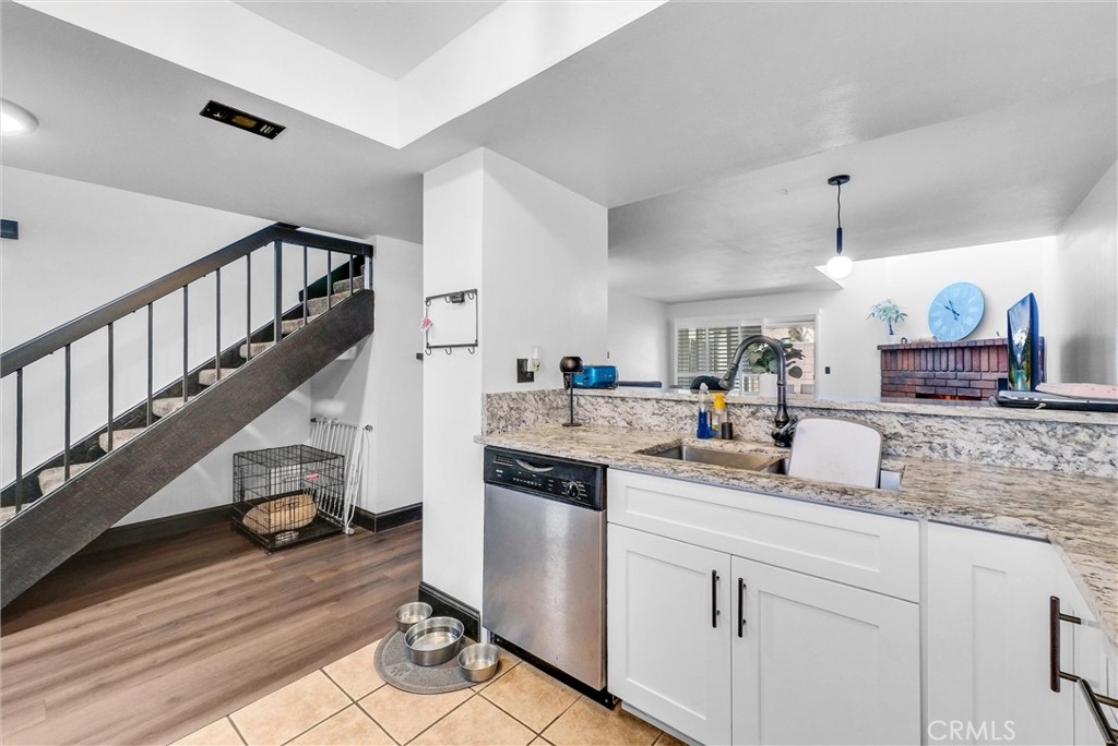 1020 S Mountain Avenue