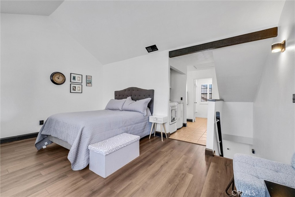 1020 S Mountain Avenue