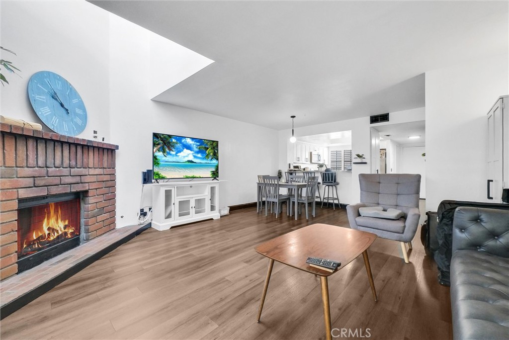 1020 S Mountain Avenue