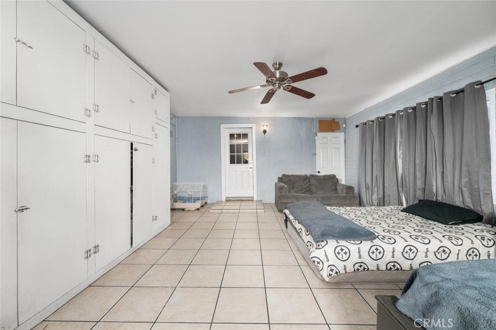 11139 Montlake Drive