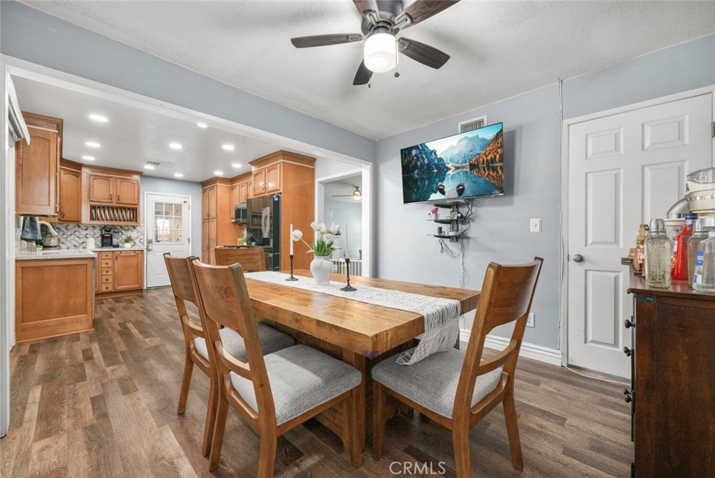 11139 Montlake Drive