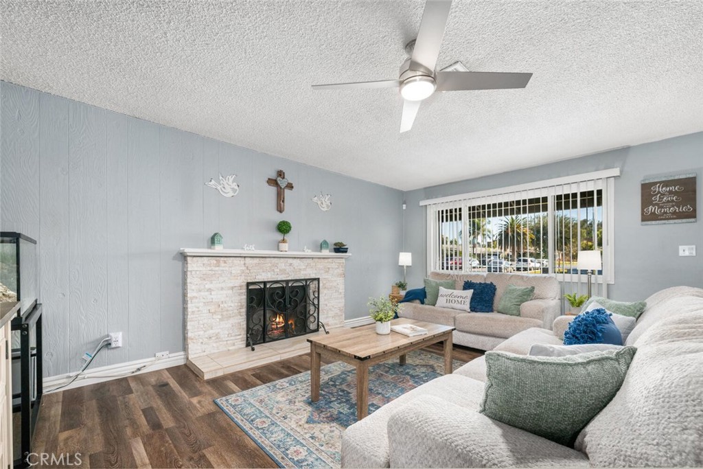 11139 Montlake Drive