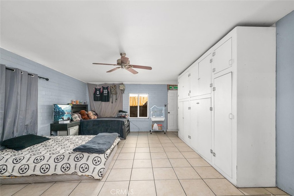 11139 Montlake Drive