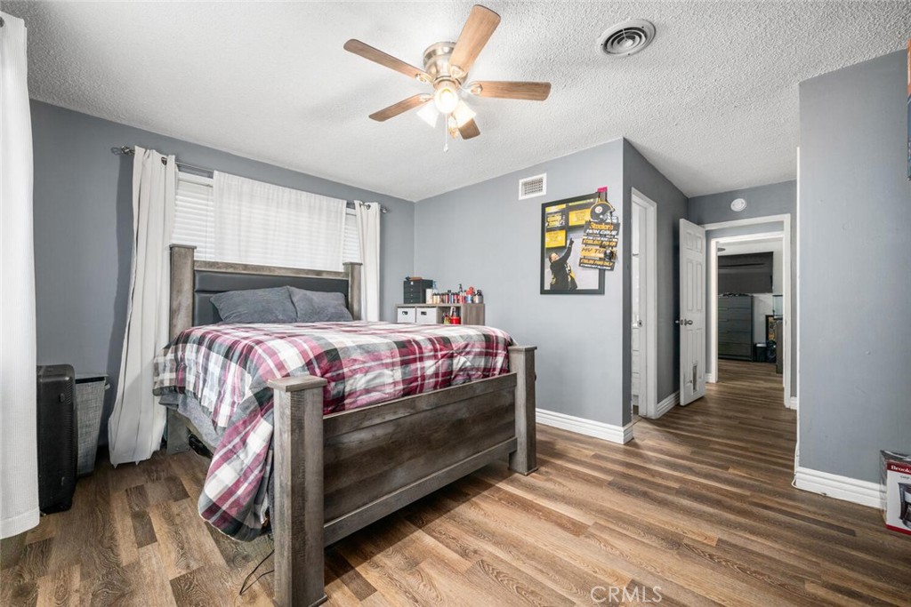 11139 Montlake Drive