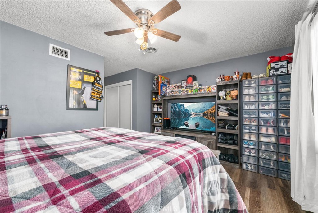 11139 Montlake Drive