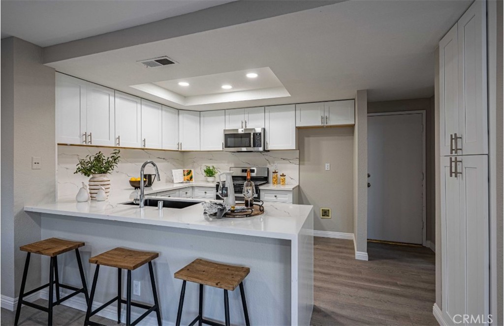 11390 American River Road