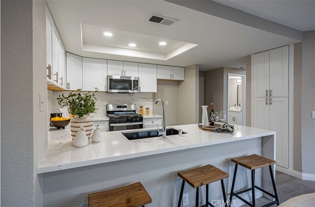 11390 American River Road
