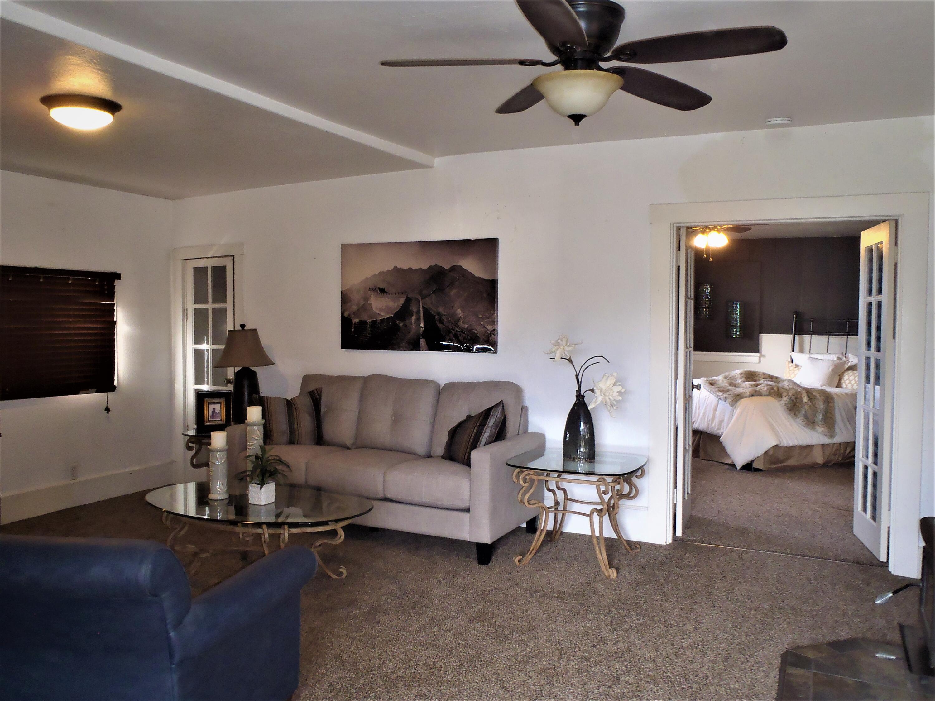 263 Berrydale Avenue