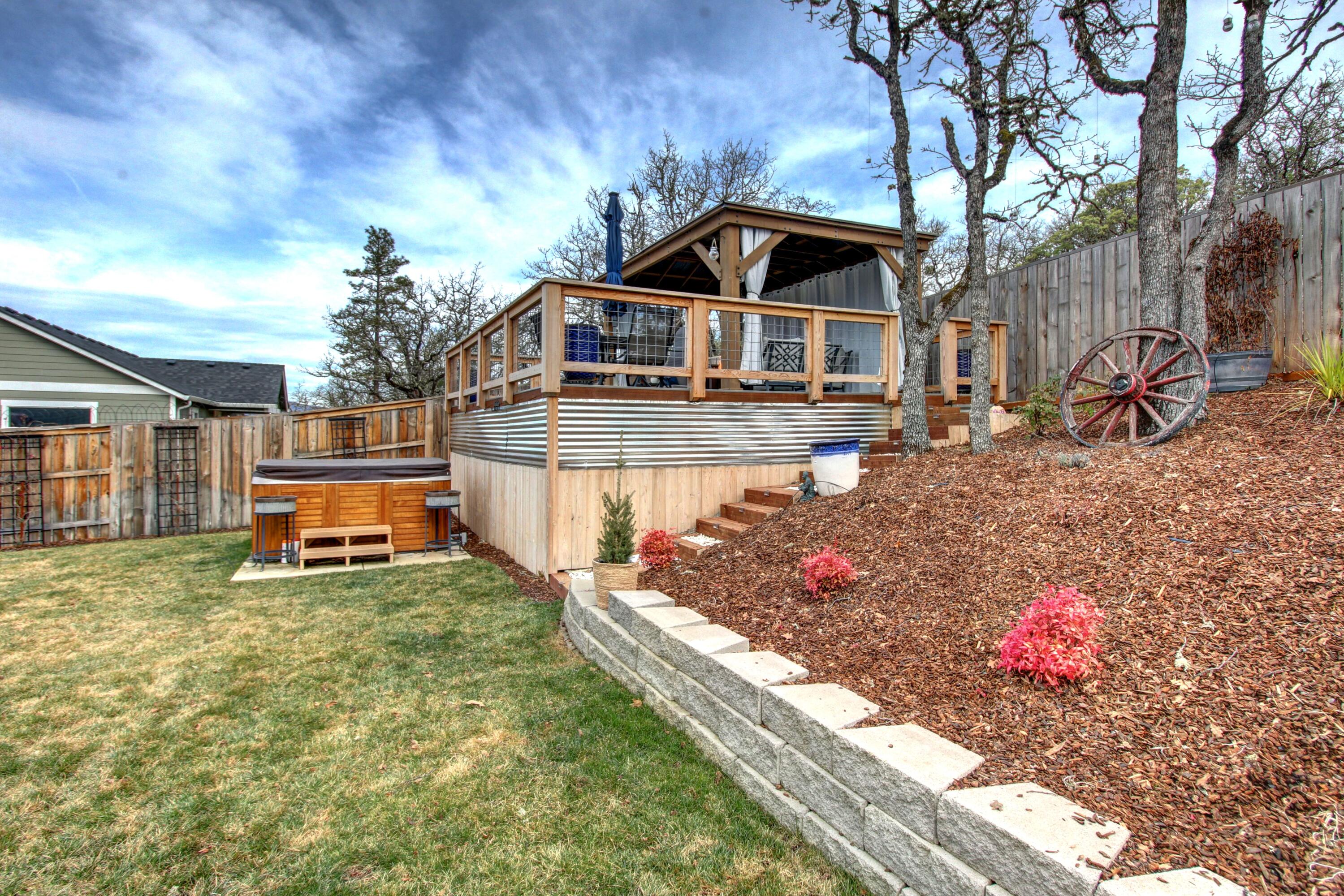 1306 Crestmont Drive