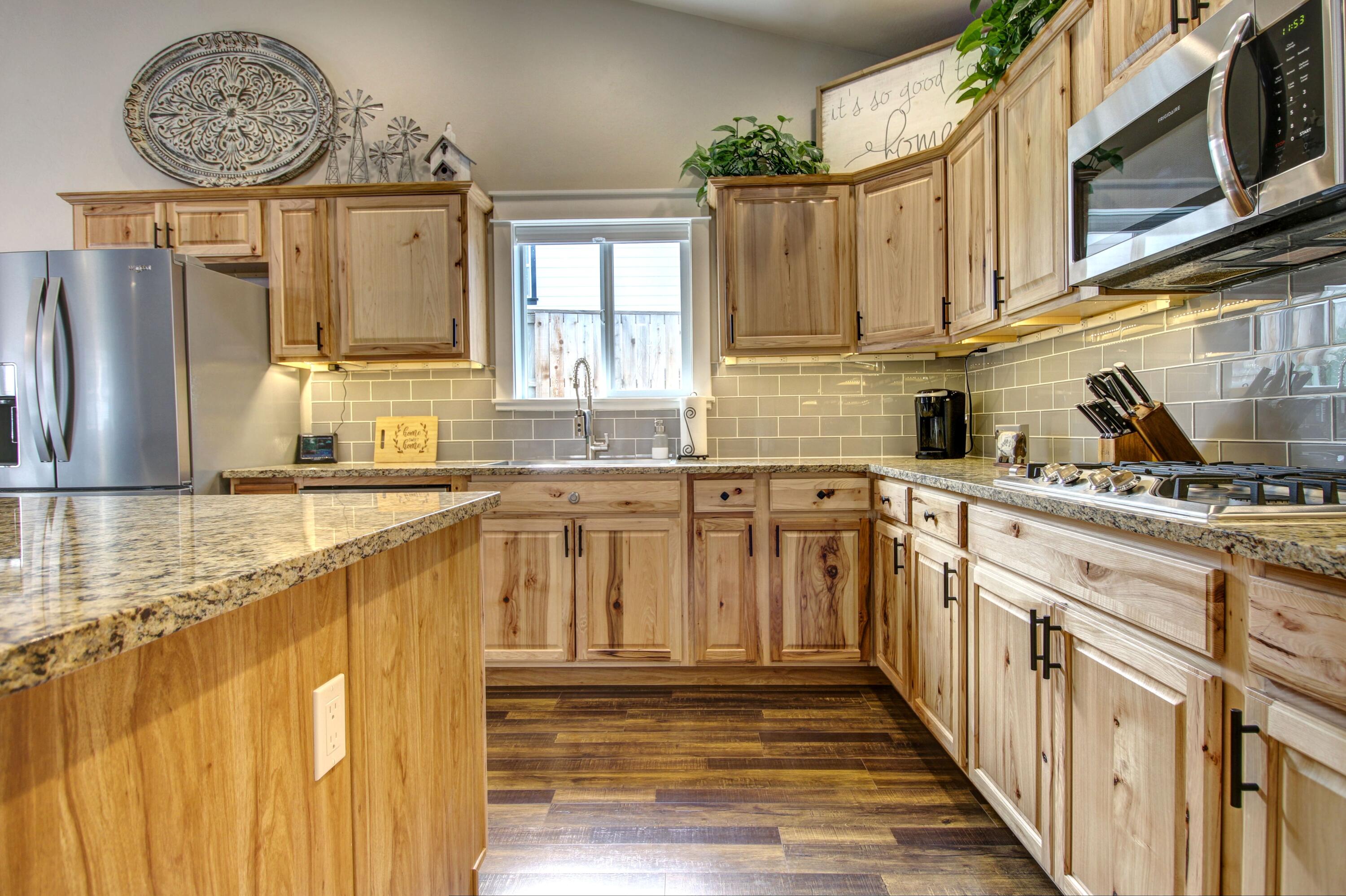 1306 Crestmont Drive