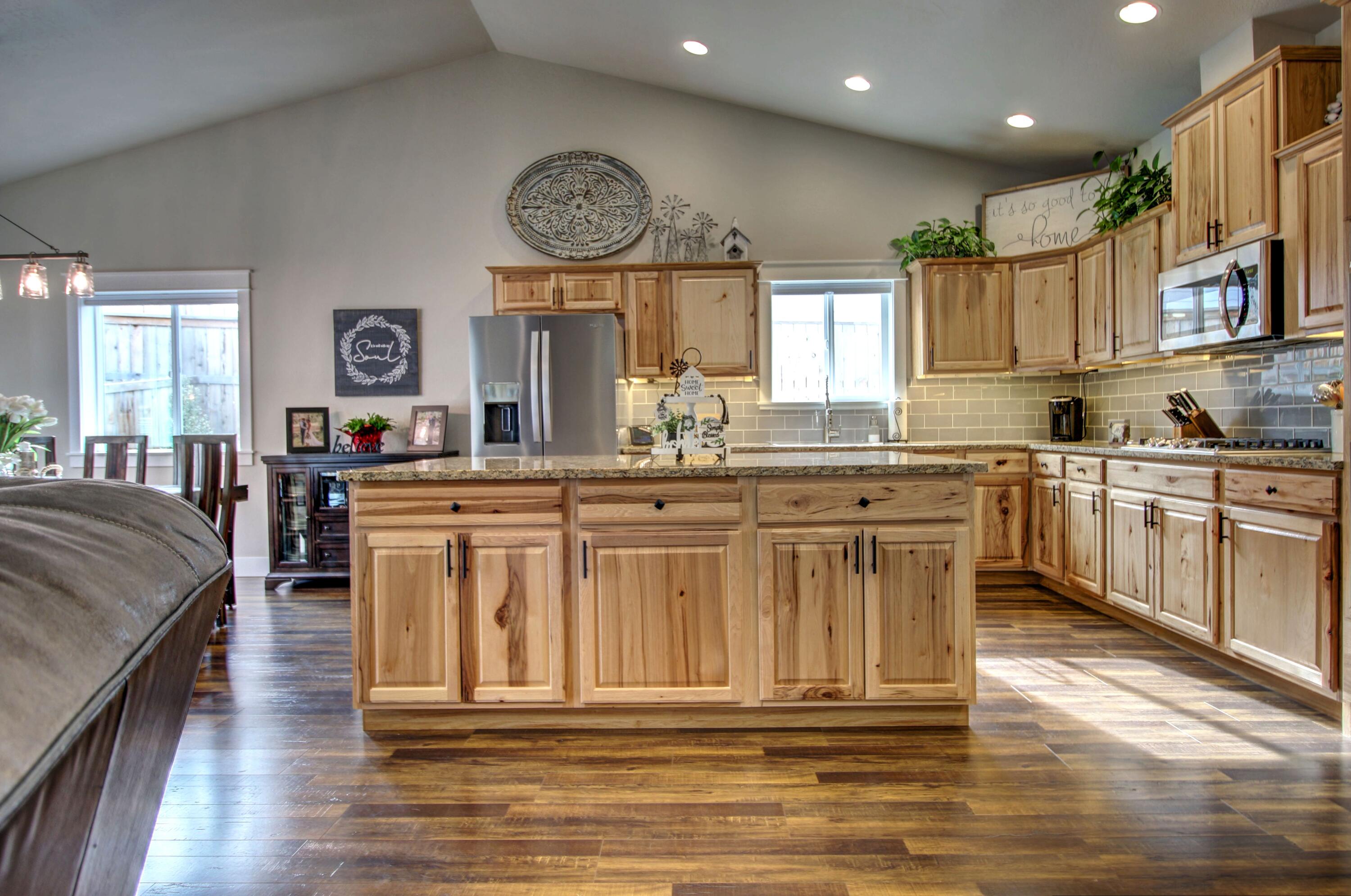 1306 Crestmont Drive