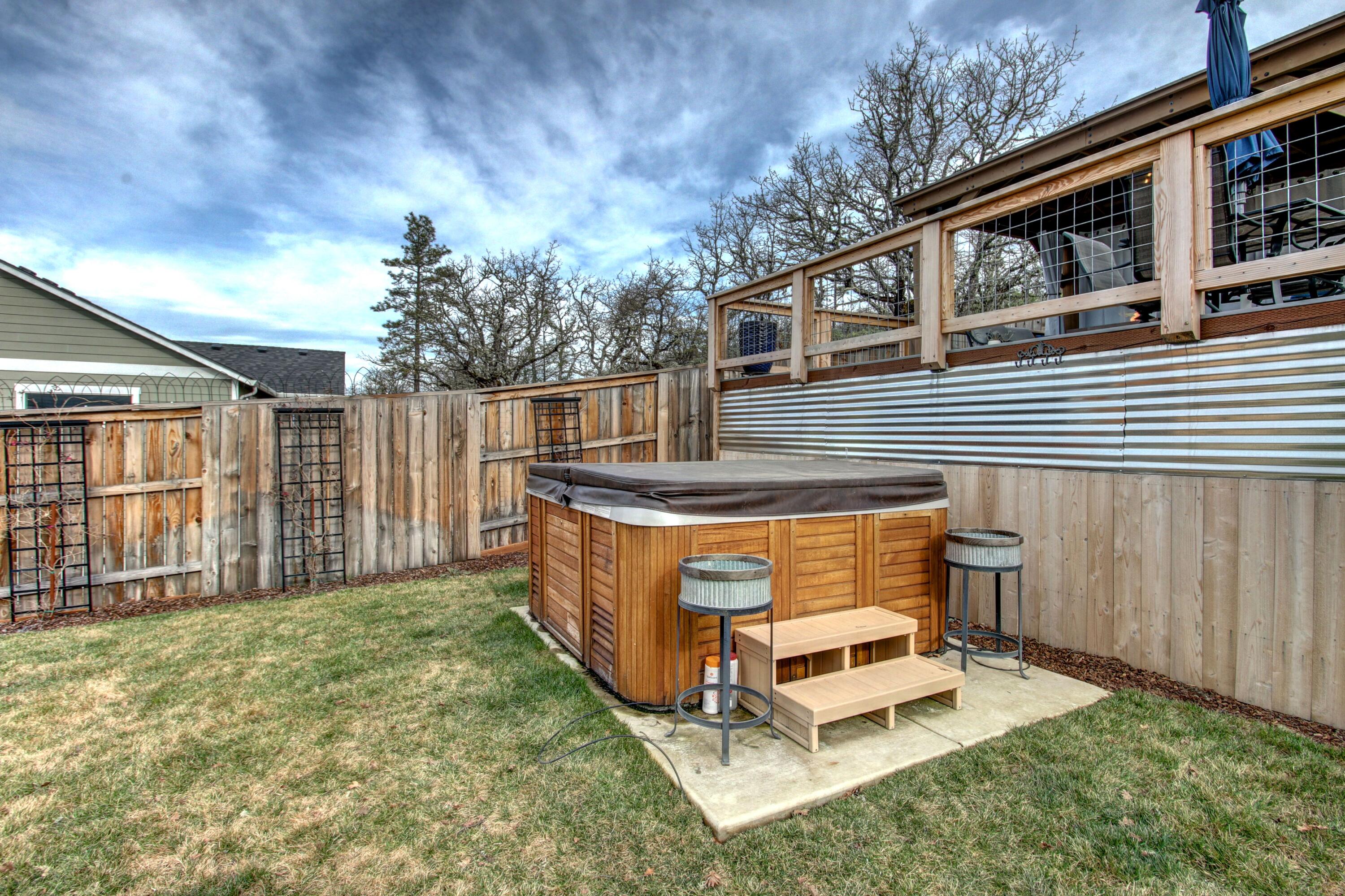 1306 Crestmont Drive