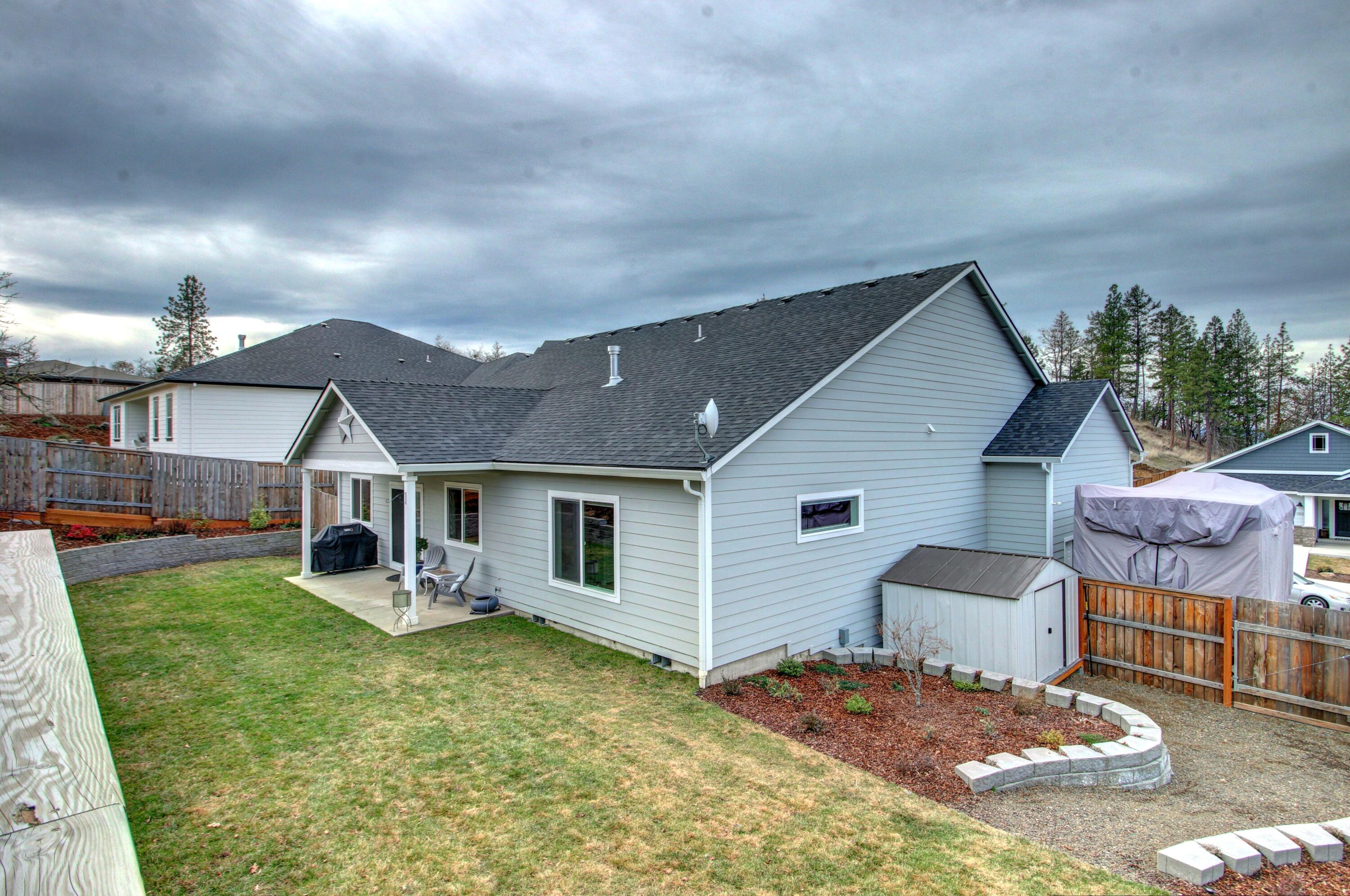 1306 Crestmont Drive