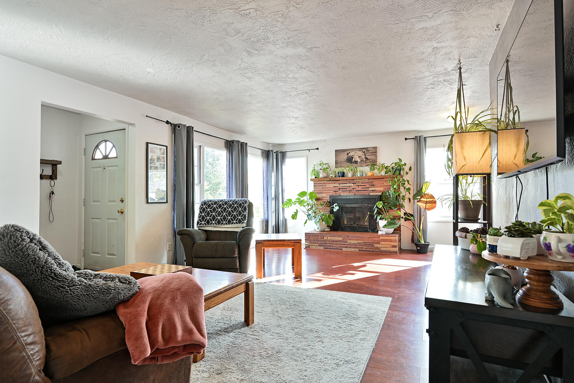 1316 E Jackson Street