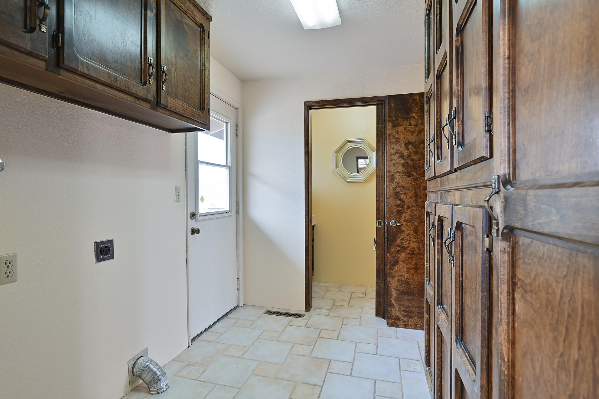 1039 NW Starlite Place