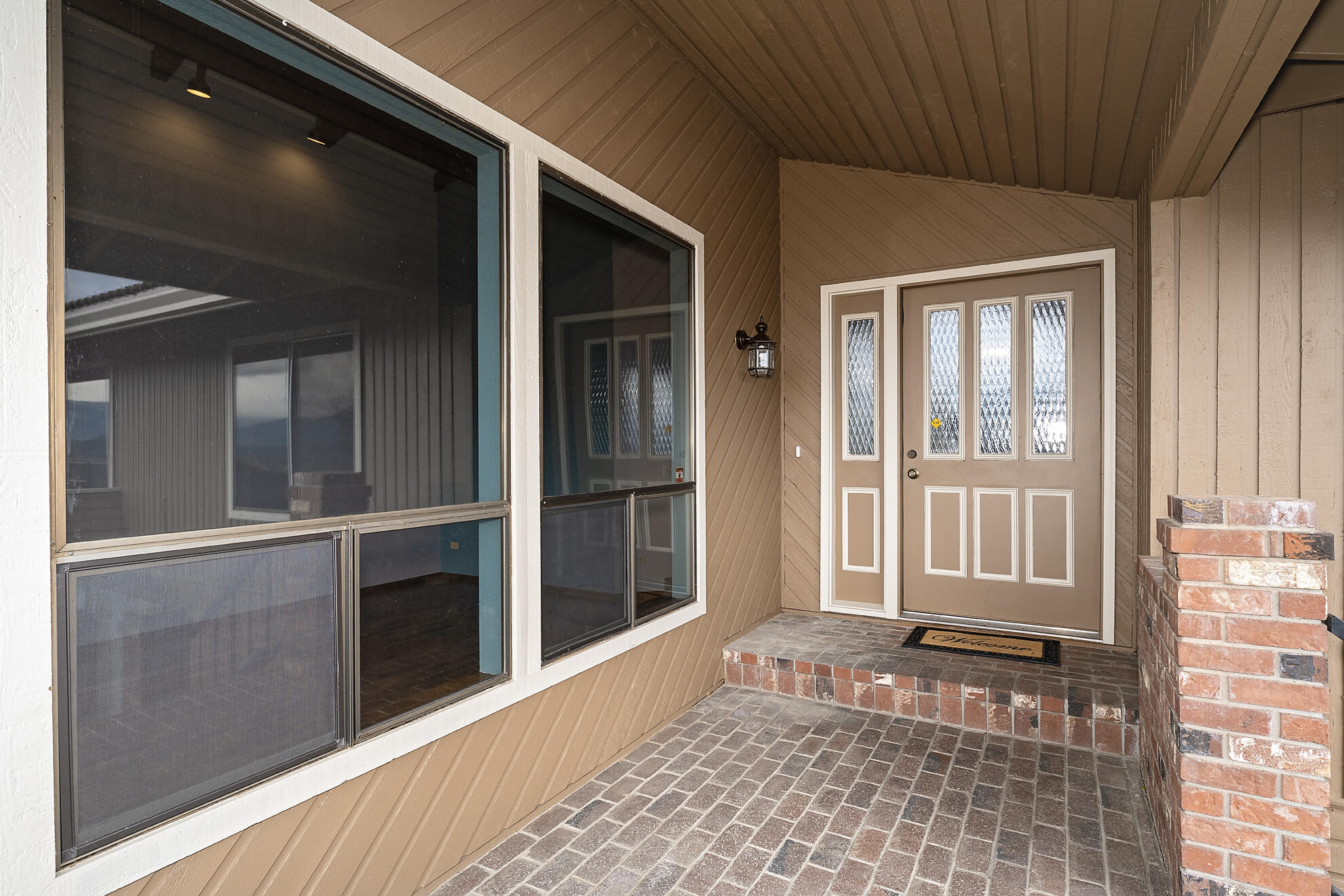 1039 NW Starlite Place