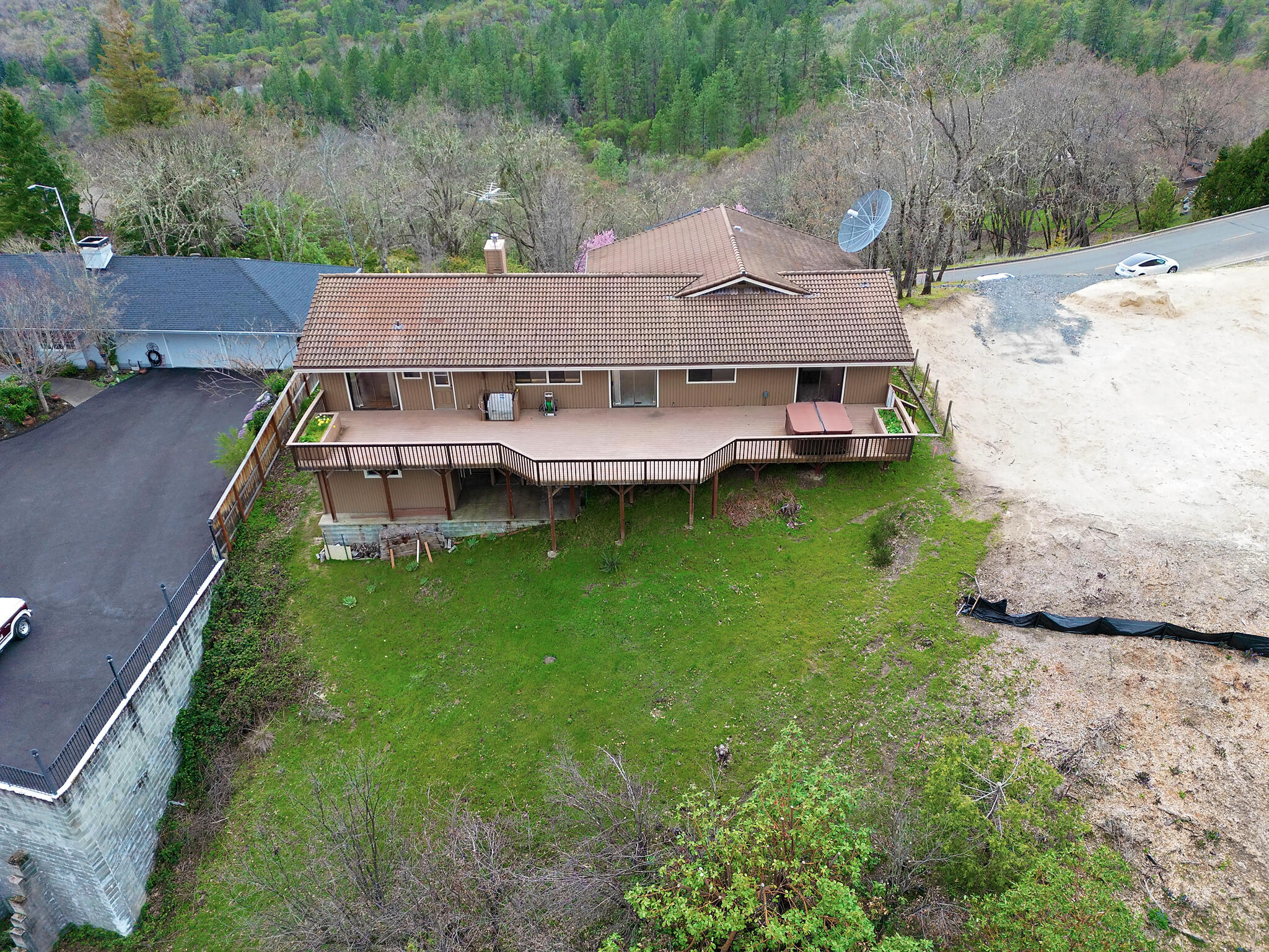 1039 NW Starlite Place