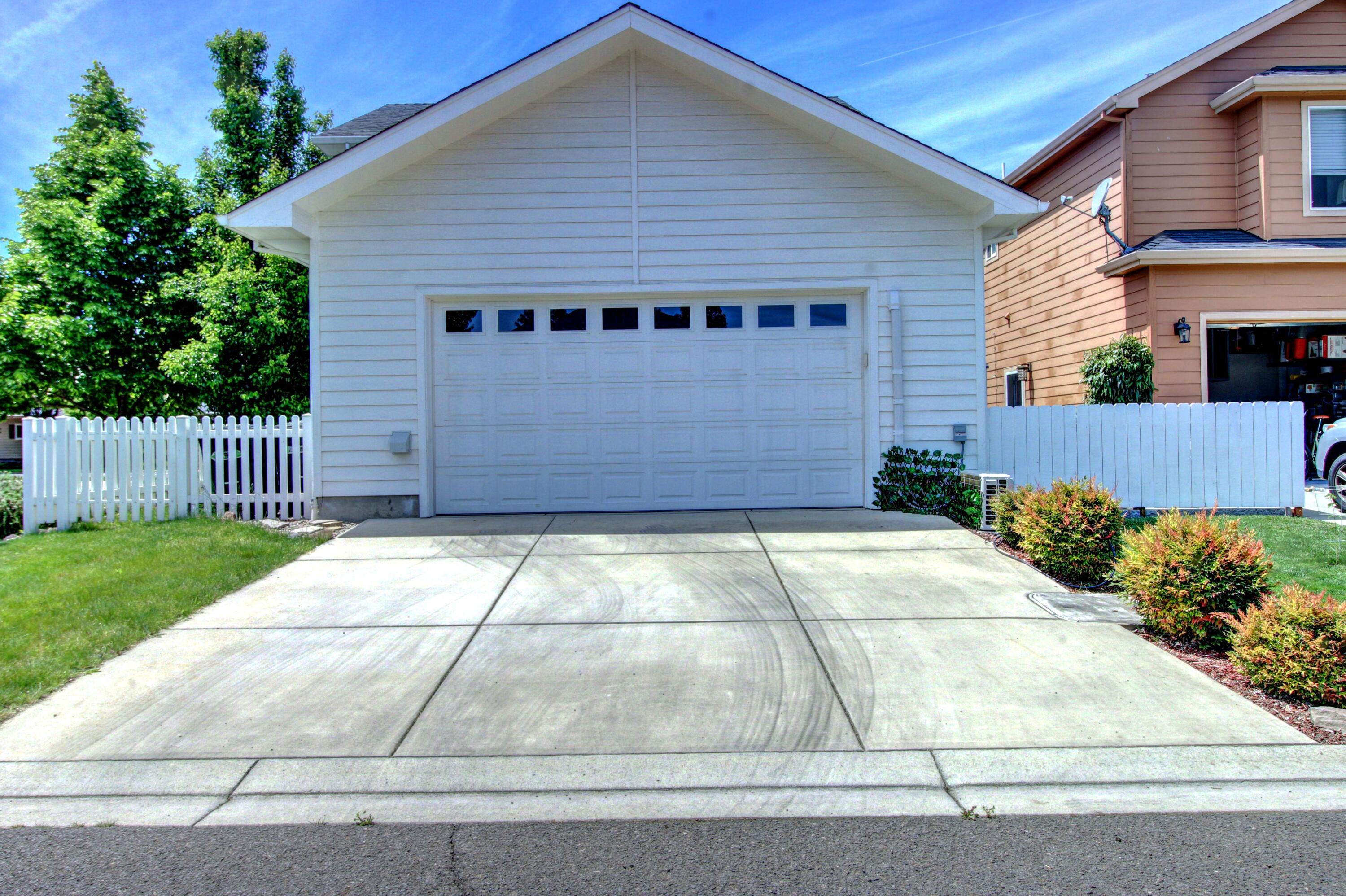 1110 N Haskell Street