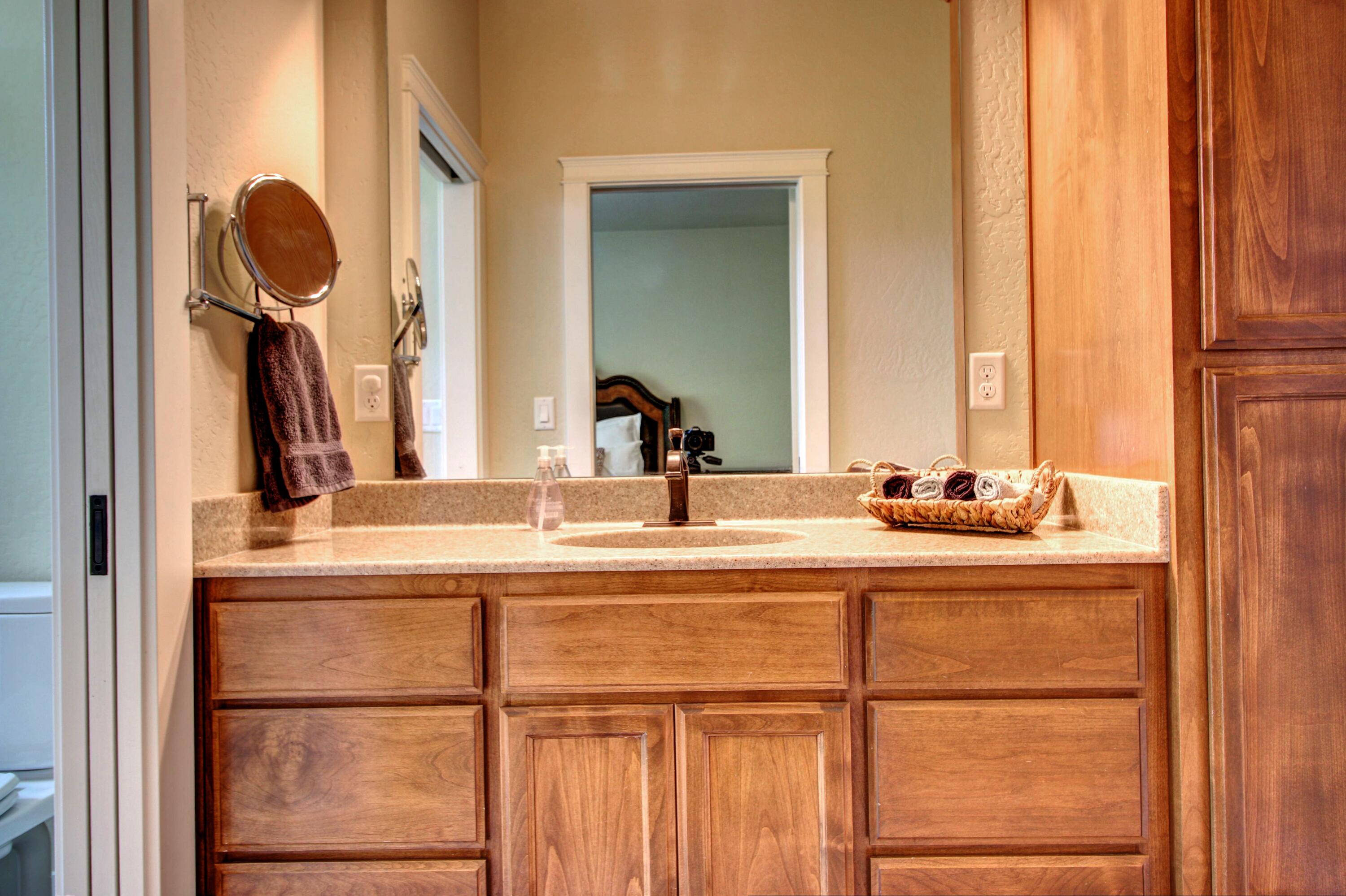 1110 N Haskell Street