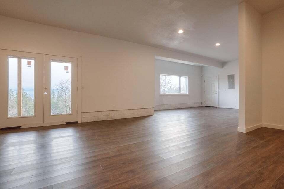 2263 Johns Peak Road