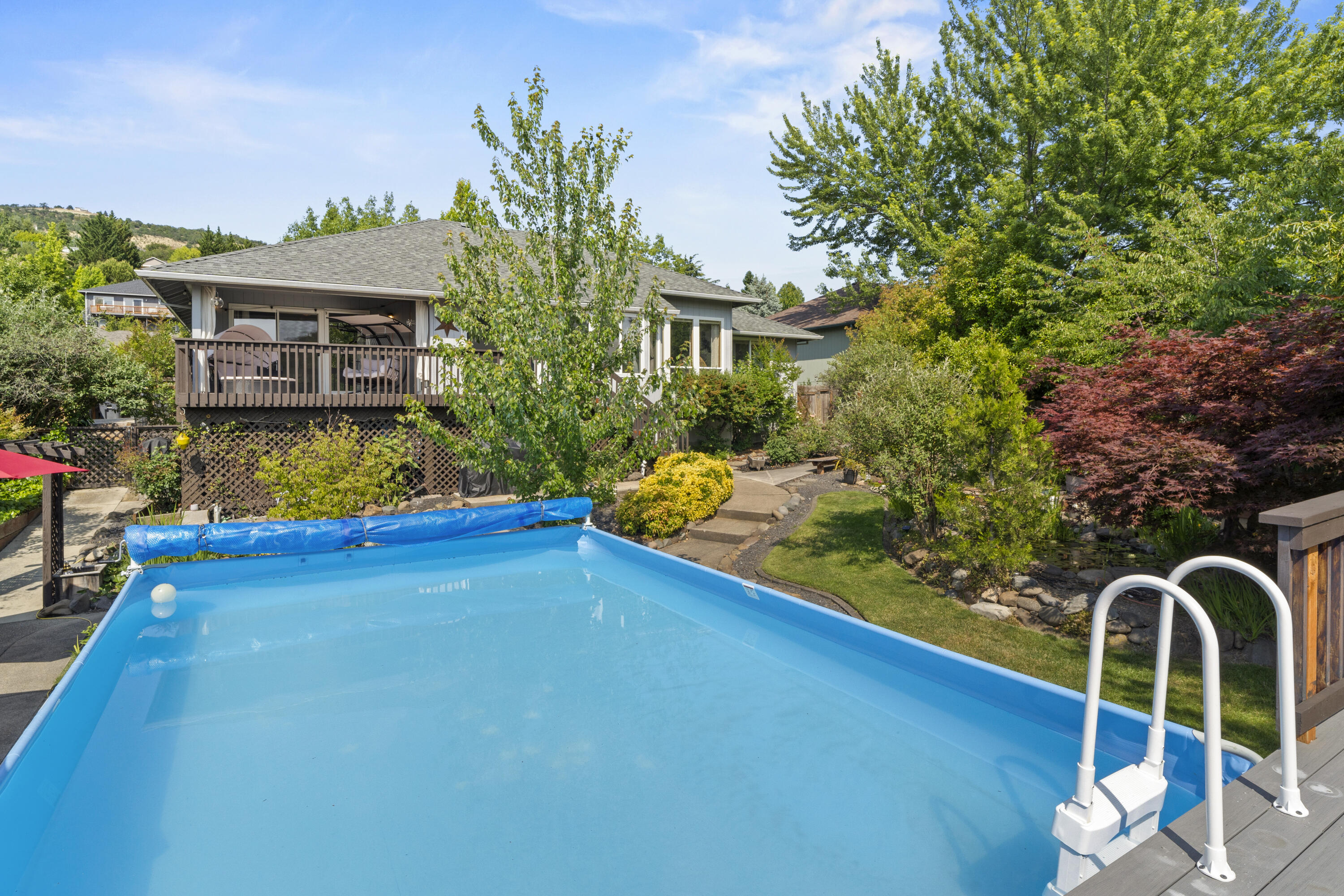 4742 Torrey Pines Drive