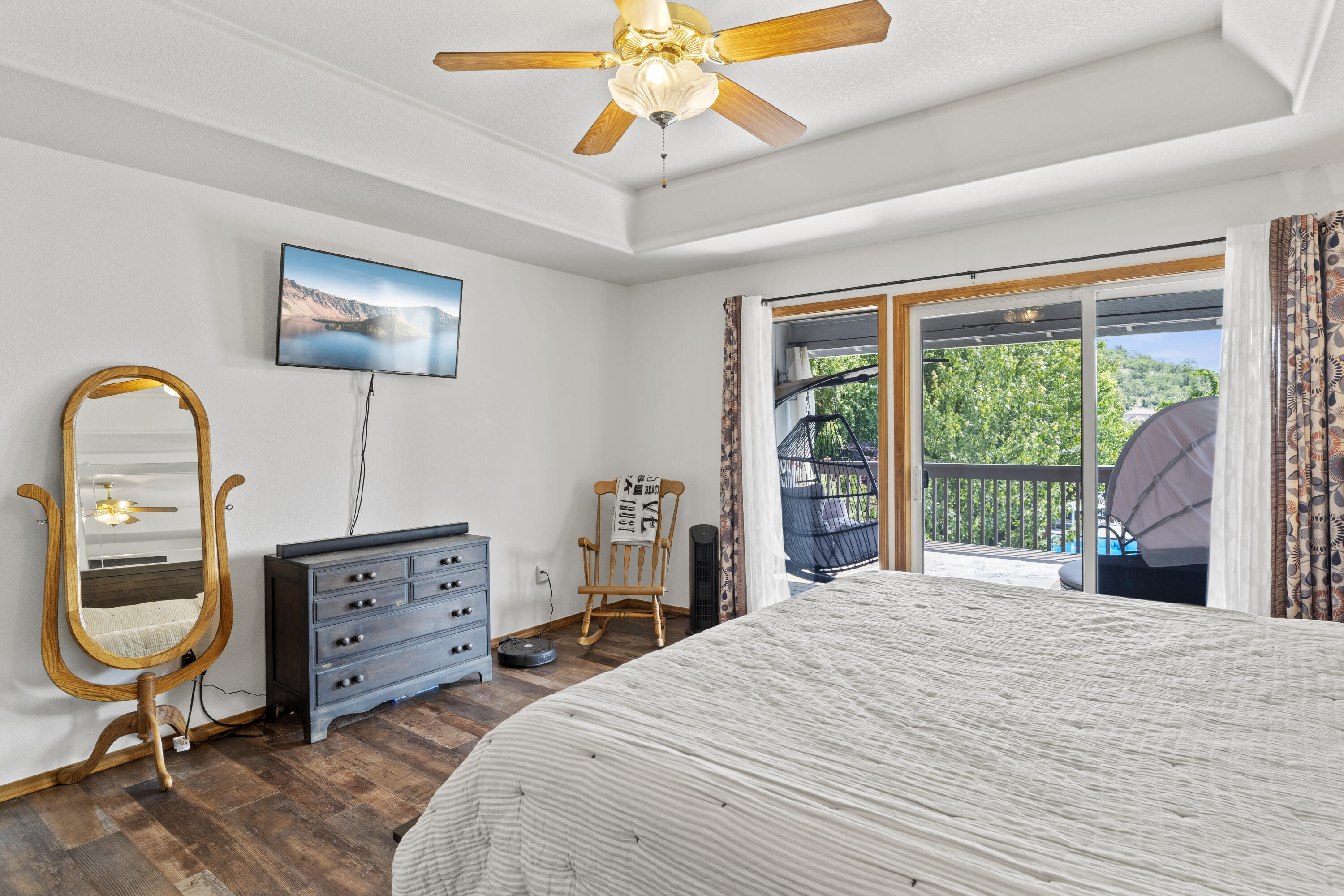 4742 Torrey Pines Drive