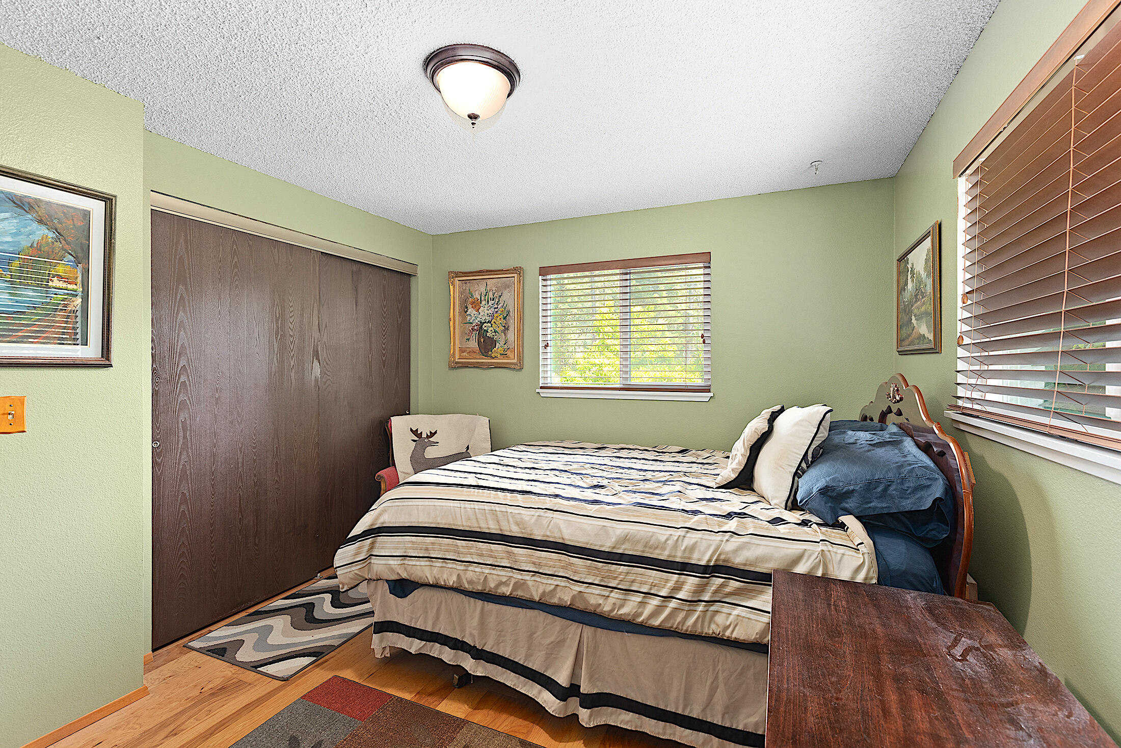 9158 Lower River Road