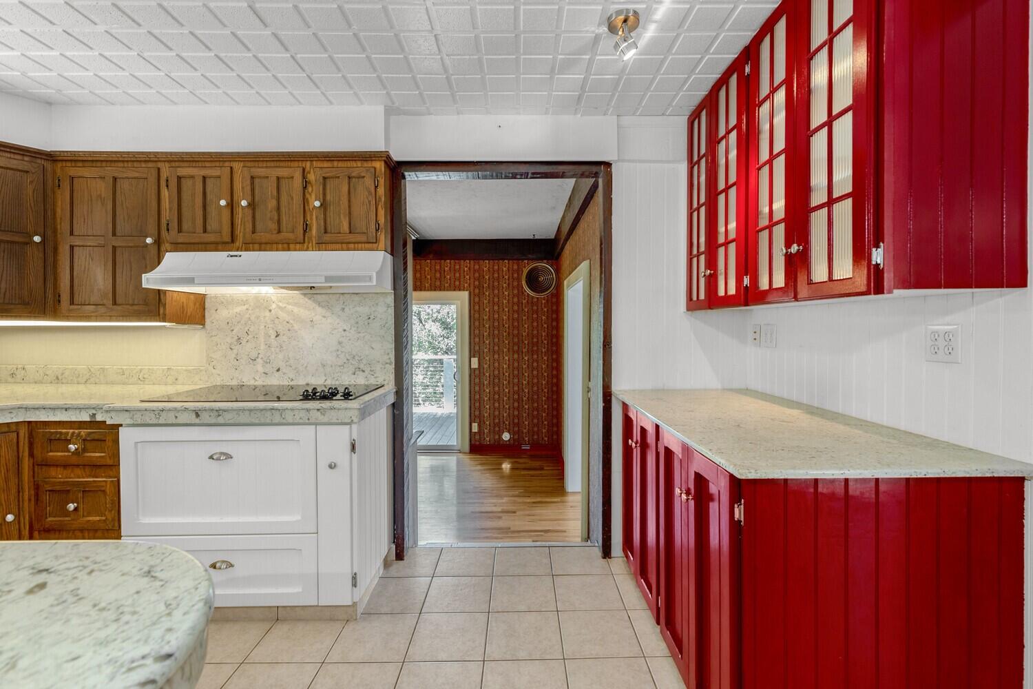 4620 Dark Hollow Road