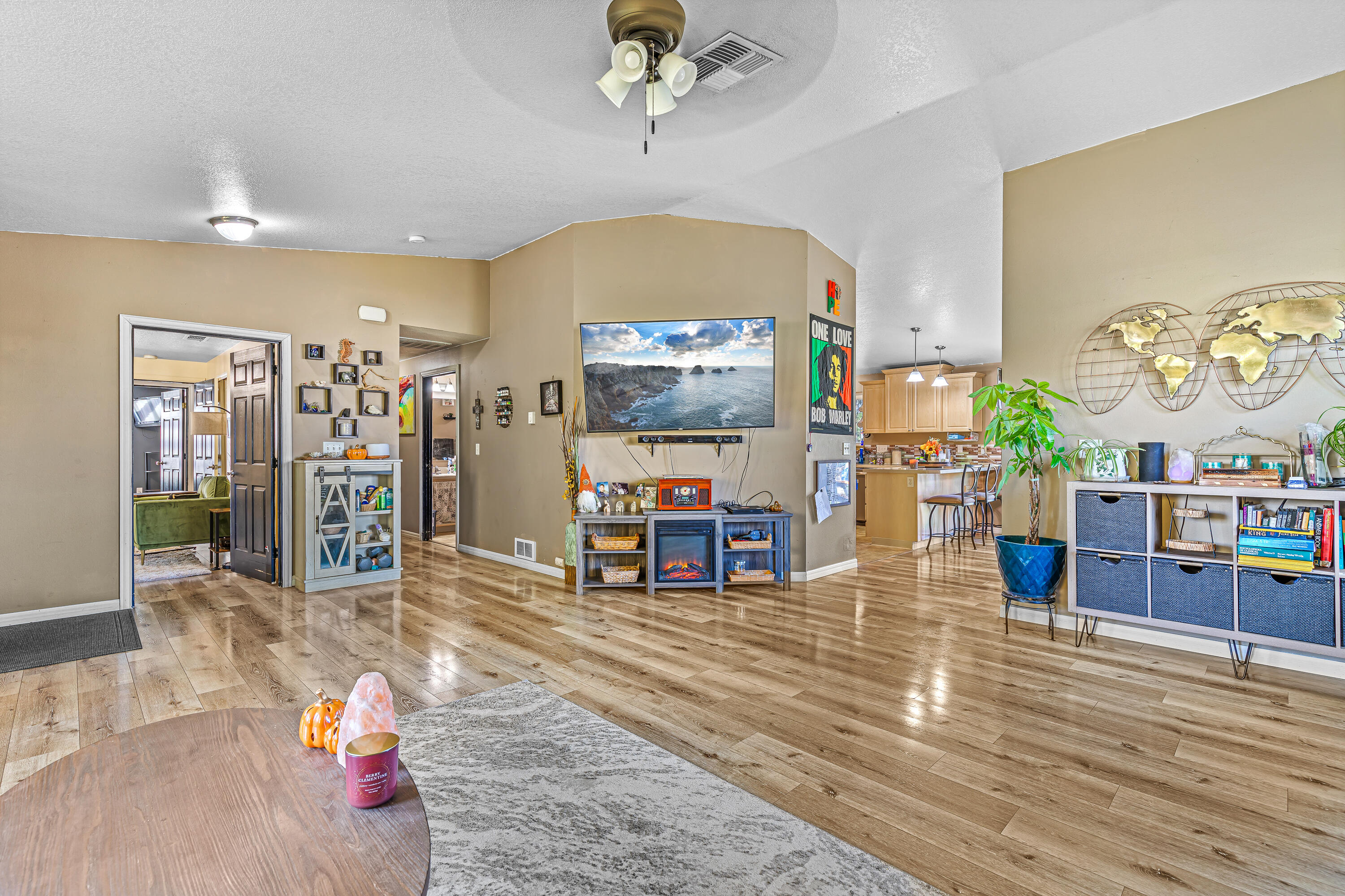 6569 Oakhurst Street