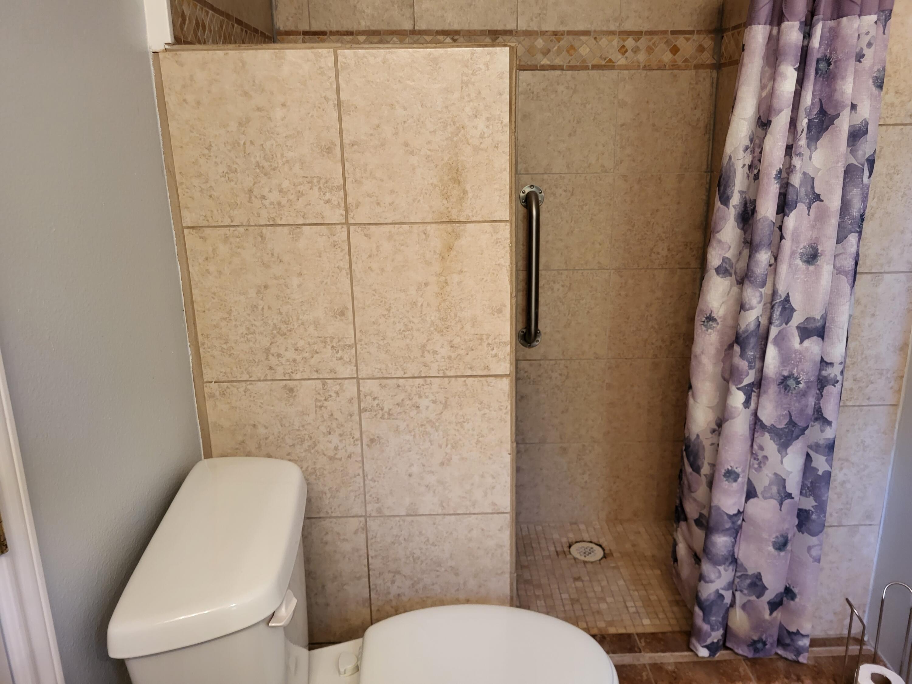 515 E Main Street, 1